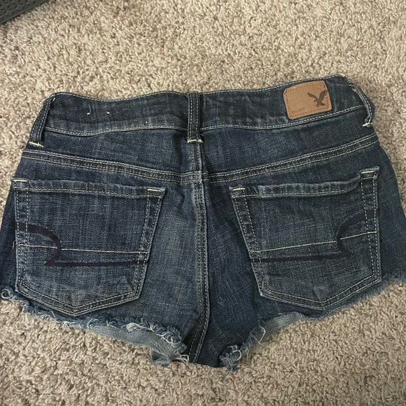 American Eagle Outfitters Blue Jean Shorts Casual Style - Picture 2 of 2